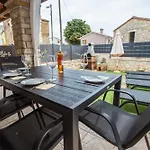 Casa Nadija