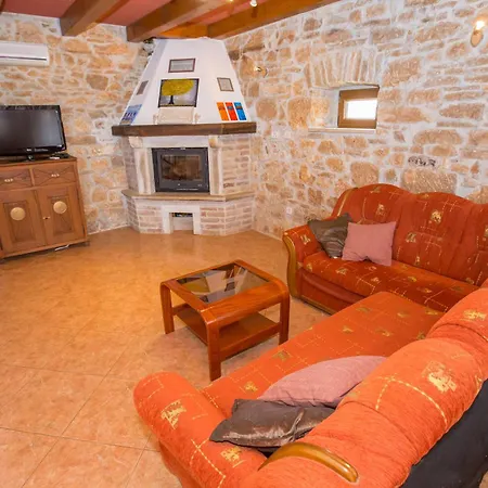 Casa Nadija Casa de Férias *