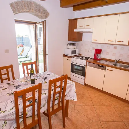 Casa Nadija