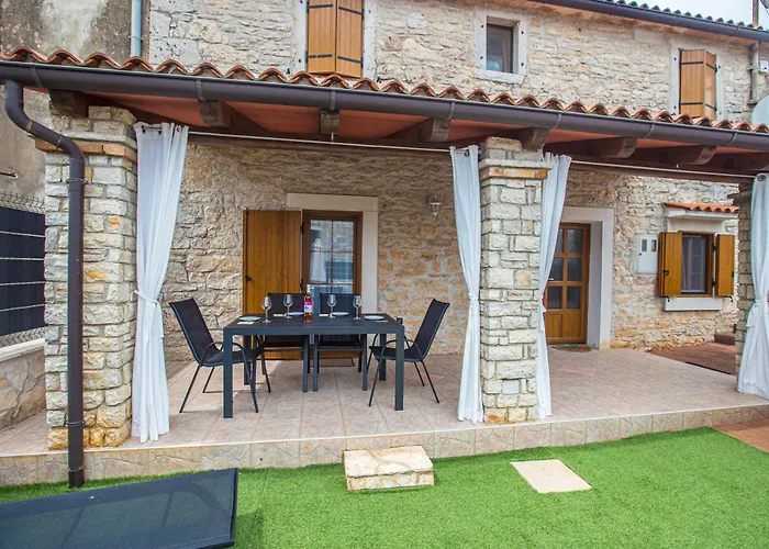 Casa Nadija Tatil Evi *